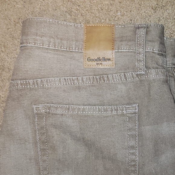 jeans - Picture 2 of 4